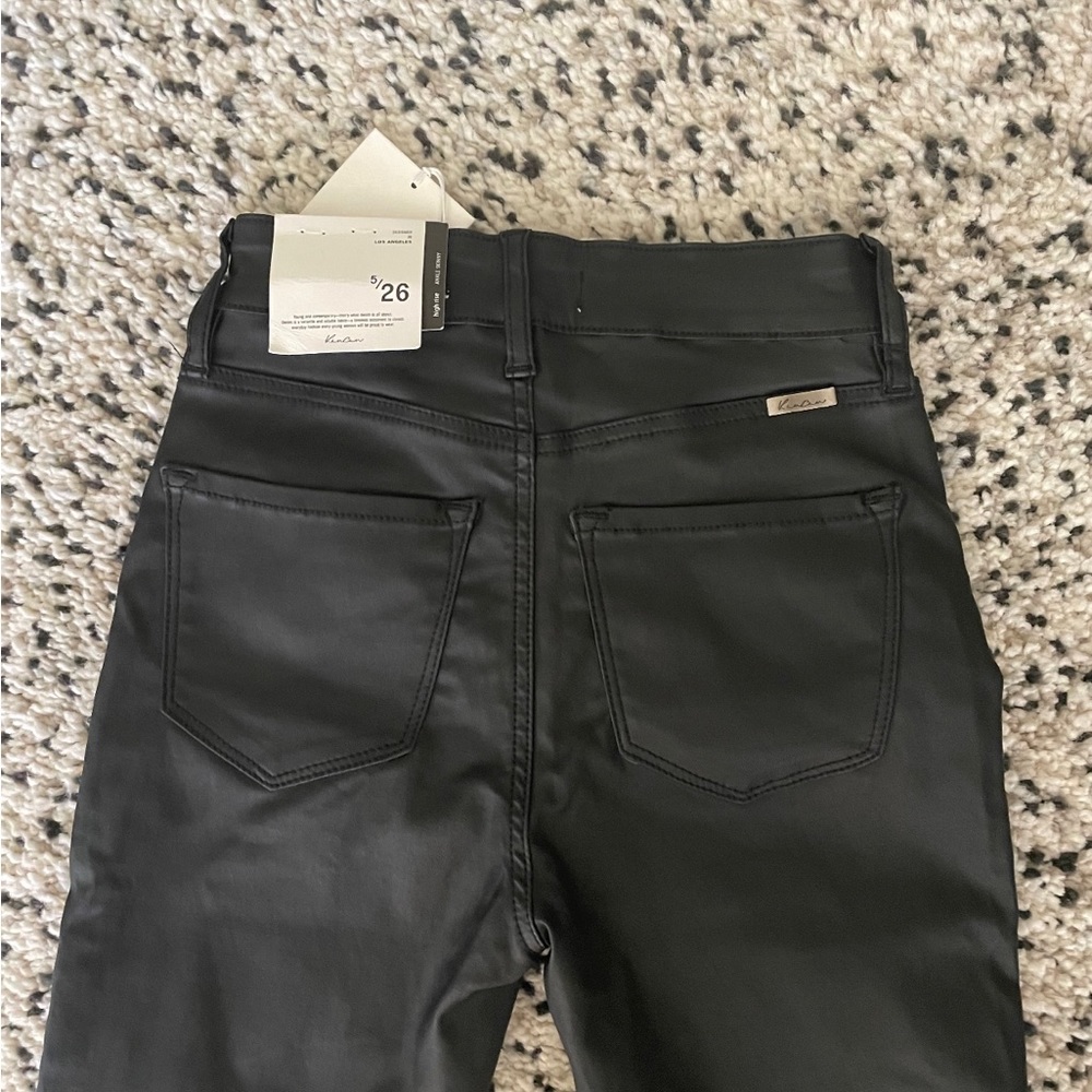 NWT KanCan Coated Black button fly skinny ankle jeans
